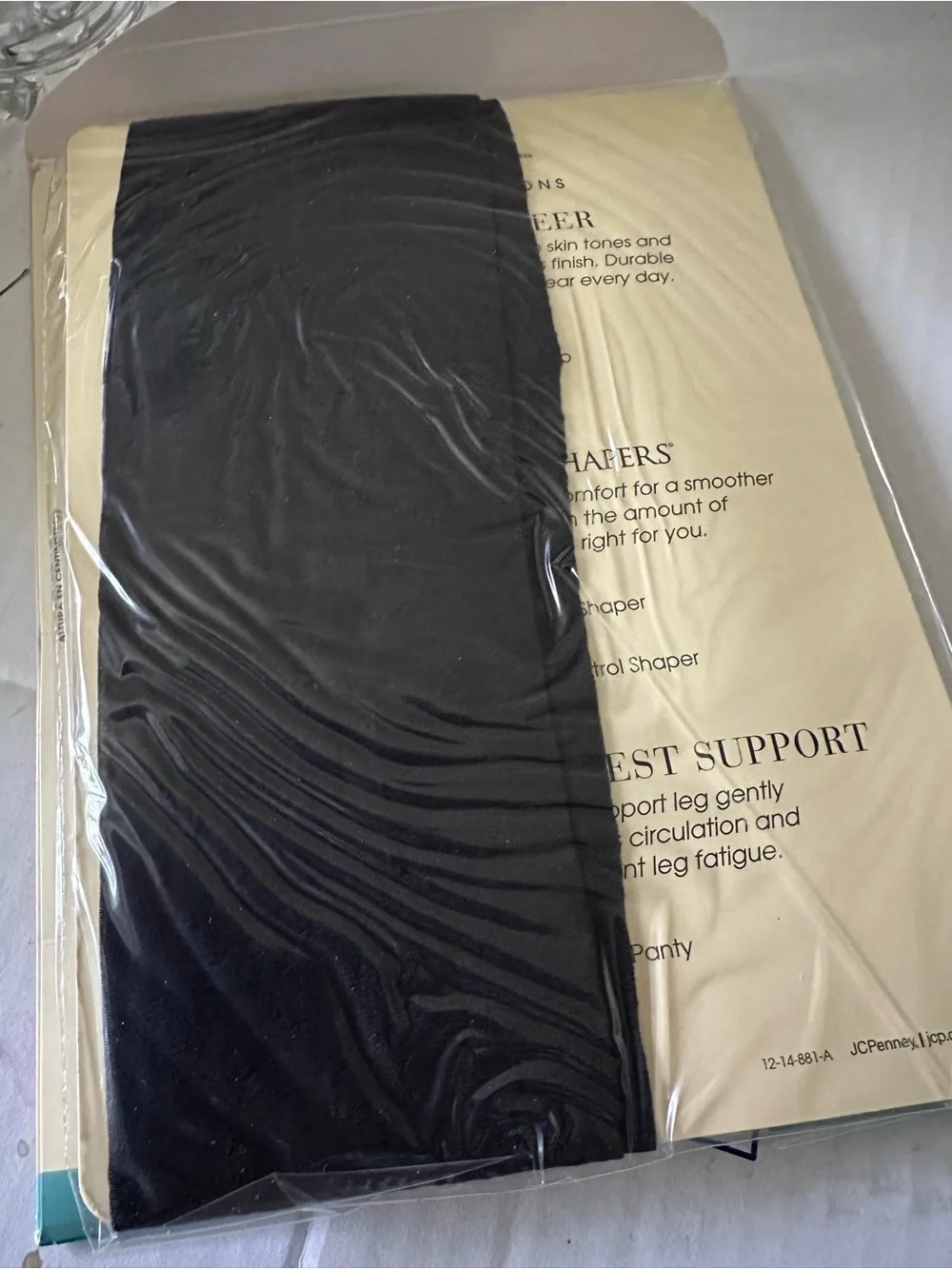 East 5th Sheer Silky Sheer Caress Satiny Control Top Pantyhose Size Average Navy